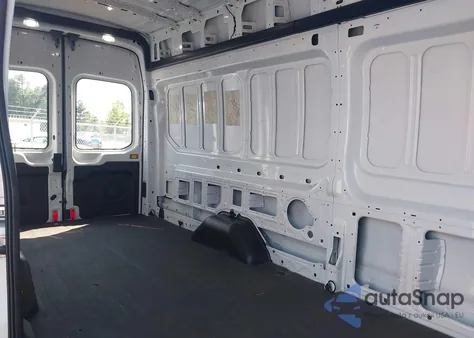 2019 Ford Transit-250 from USA, damaged, VIN 1FTYR3XM9KKA40085